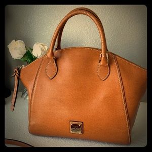 Dooney and bourke Sydney satchel